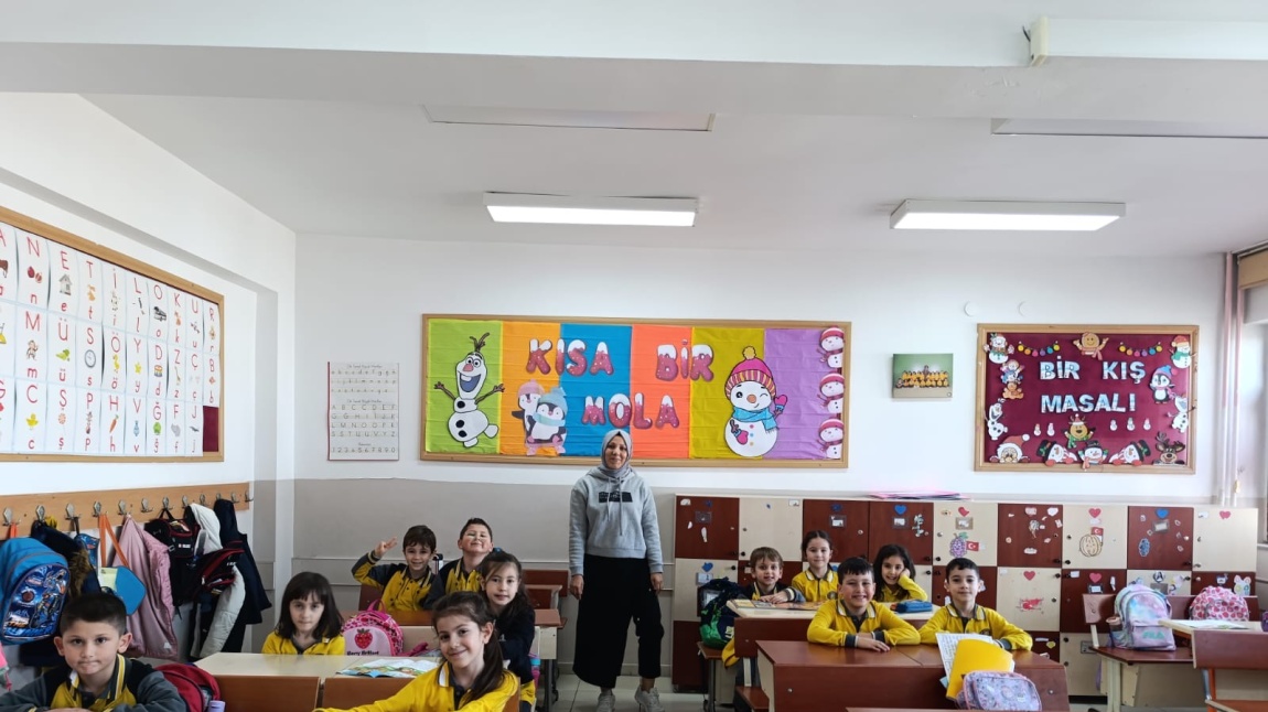 1/D Sınıfı Pano hazırlık etkinliği