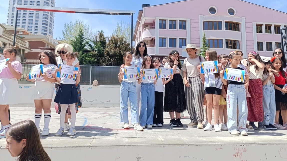 ÖZYURT İLKOKULU 6. GELENEKSEL DANS FESTİVALİ